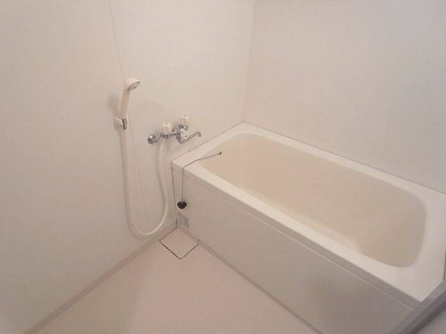 バス・シャワールーム　風呂