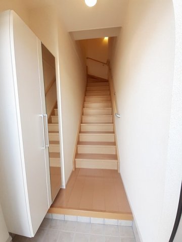 玄関　落ち着いた玄関です