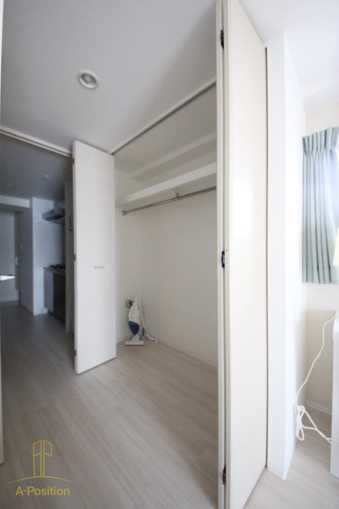 収納　コンフォリア心斎橋EAST