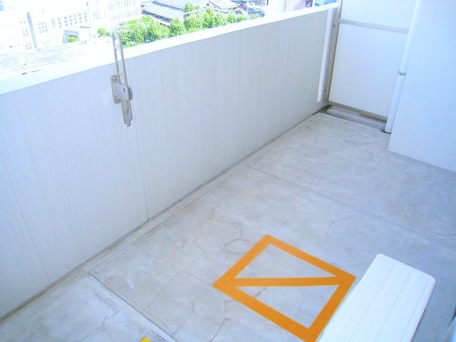 バルコニー　ベランダ