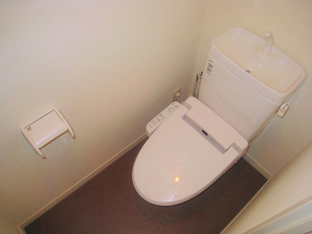 トイレ　ウォシュレット