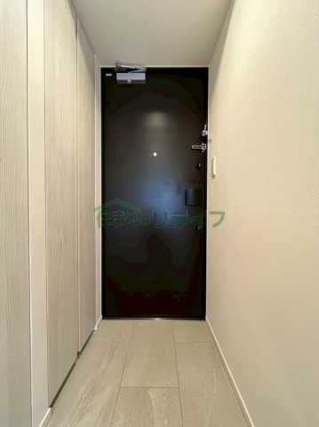 玄関　ザ・パークハビオ新宿