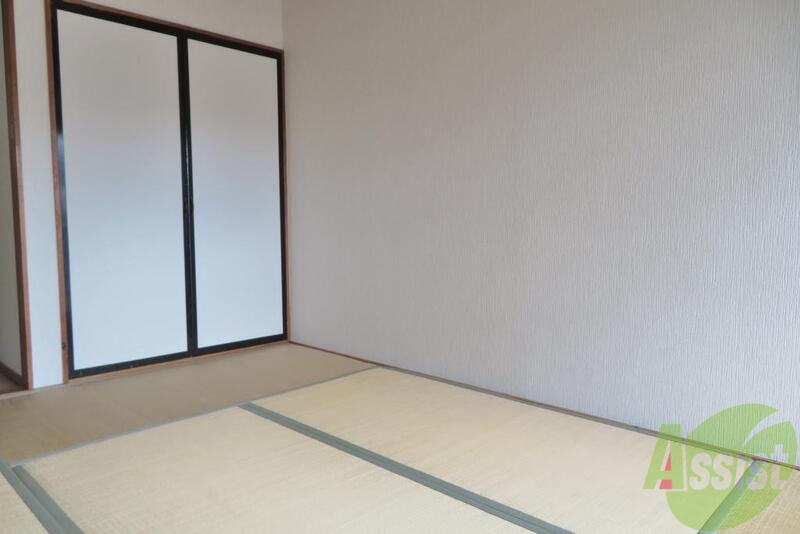 その他部屋・スペース　お布団を敷いても、ベッドでもよさそうですね。