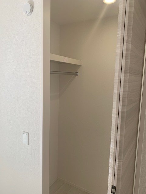 収納　イメージ写真　ウォークインクローゼット付で収納たっぷり