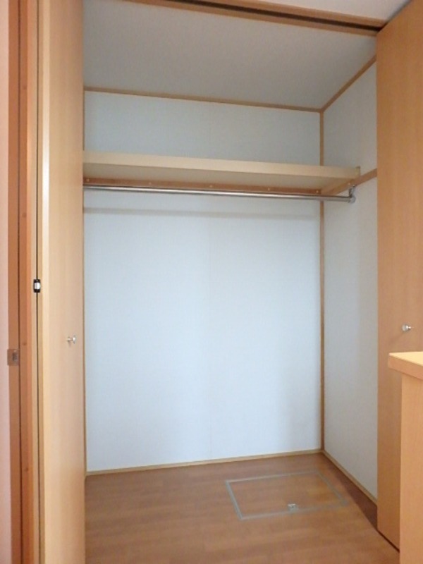 収納　図面と現状に相違がある場合には現状を優先