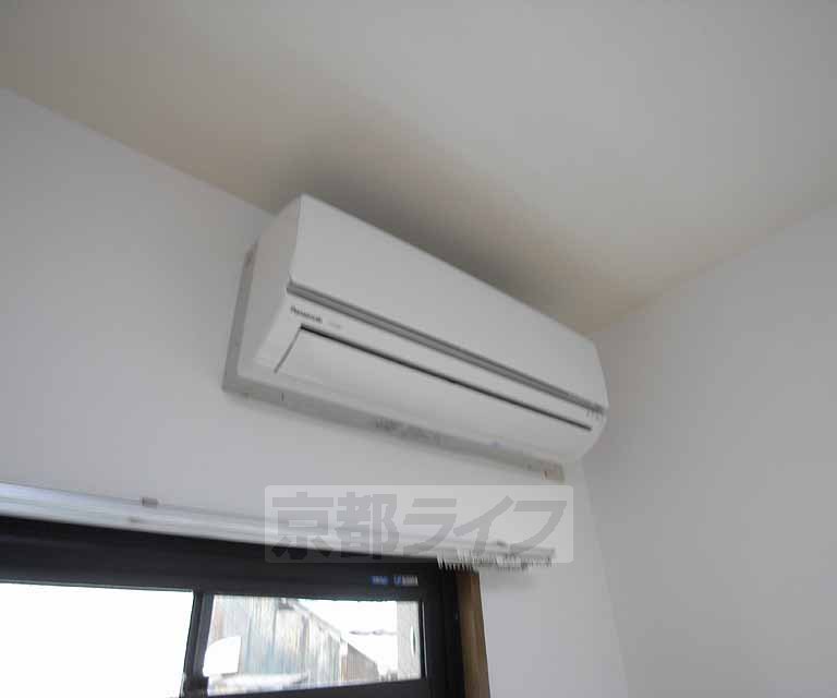 その他設備　もちろんエアコンも付いてます！