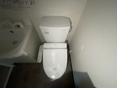 トイレ　温水洗浄便座付きでおすすめ！