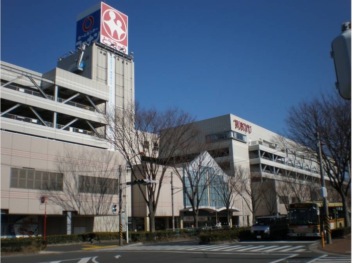 ショッピングセンター　湘南とうきゅう（ショッピングセンター）まで950m