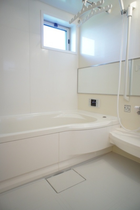 バス・シャワールーム　図面と現状に相違がある場合には現状を優先