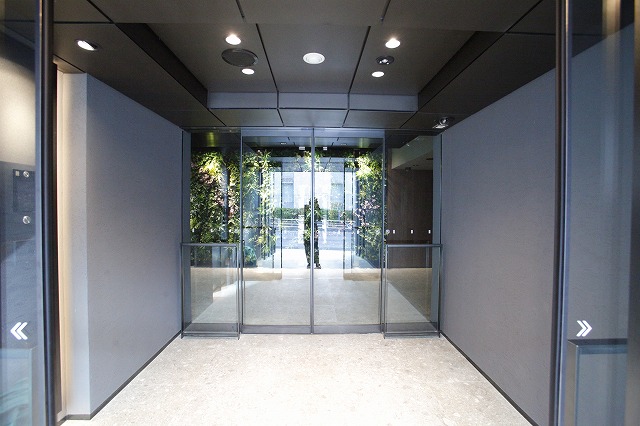 エントランス　エントランス