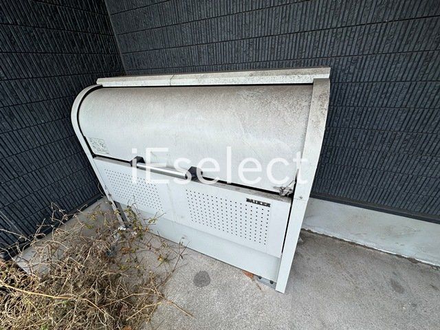 その他共有部分　敷地内ゴミ置き場があります