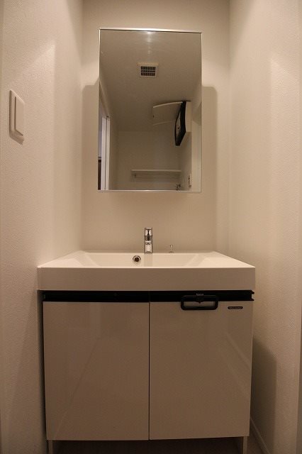 洗面設備　別室参考画像