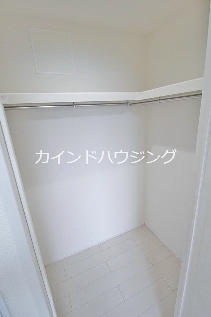 収納　ウォークインクローゼット
