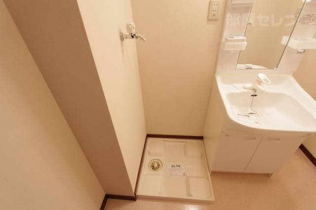 洗面設備　洗濯パン