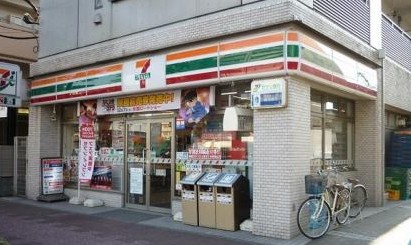 コンビニ　セブンイレブン 横浜東神奈川1丁目店（コンビニ）まで349m