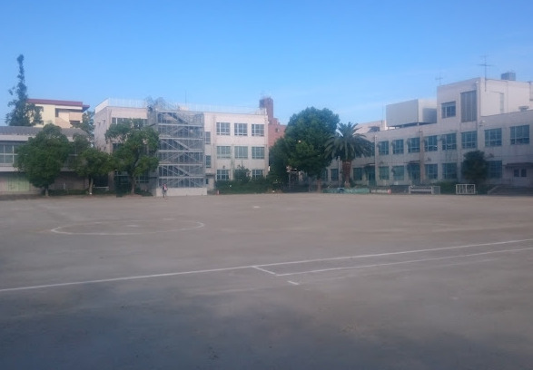 小学校　名古屋市立大生小学校（小学校）まで477m
