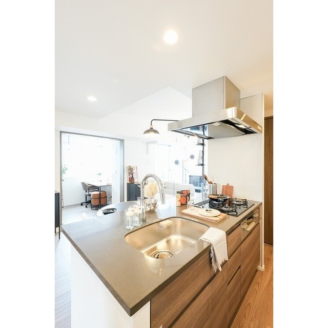 キッチン　※家具・家電の備え付けはありません