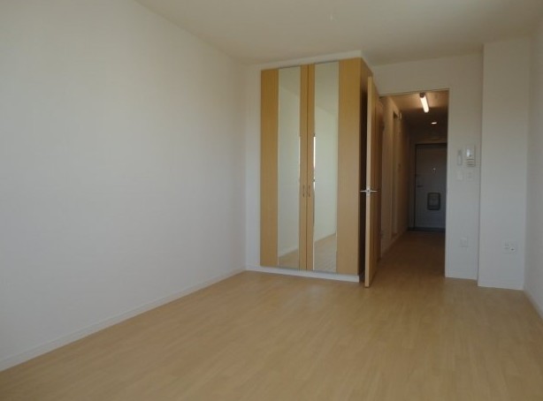 居室・リビング　※別室の参考写真の為、現況優先です。