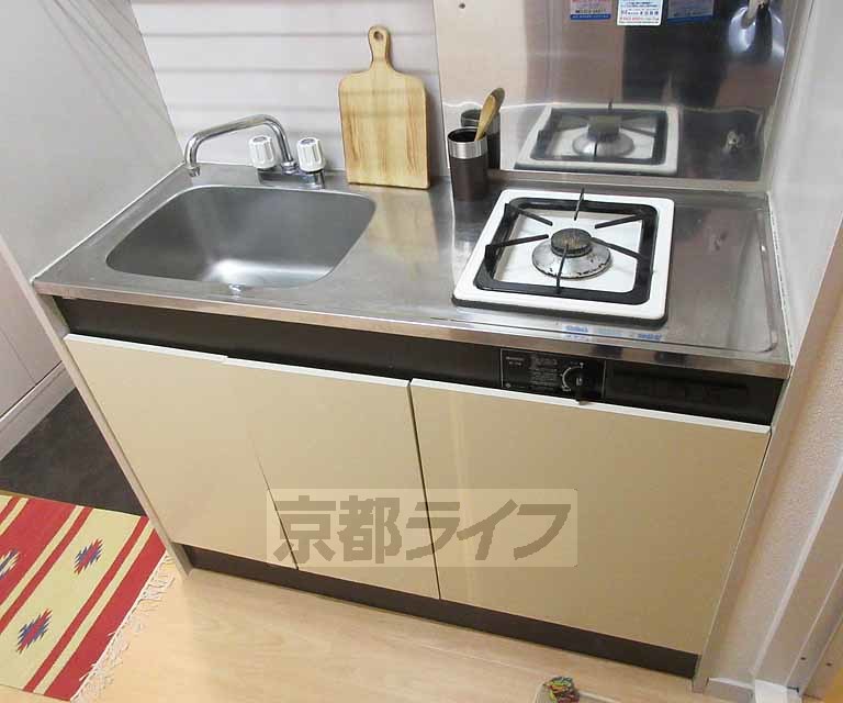 キッチン　調理スペース確保