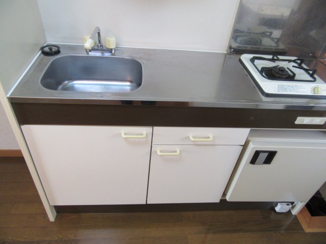 キッチン　ビルトインコンロ新設（平成31年1月中旬予定）