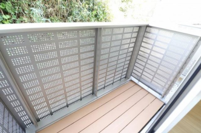 バルコニー　バルコニー