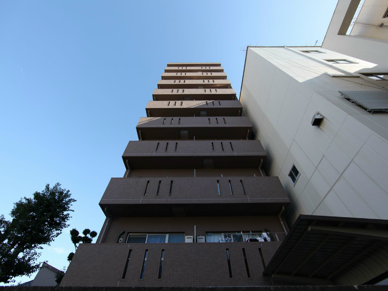 建物外観　外観　オートロック　宅配ＢＯＸ　全部屋角部屋