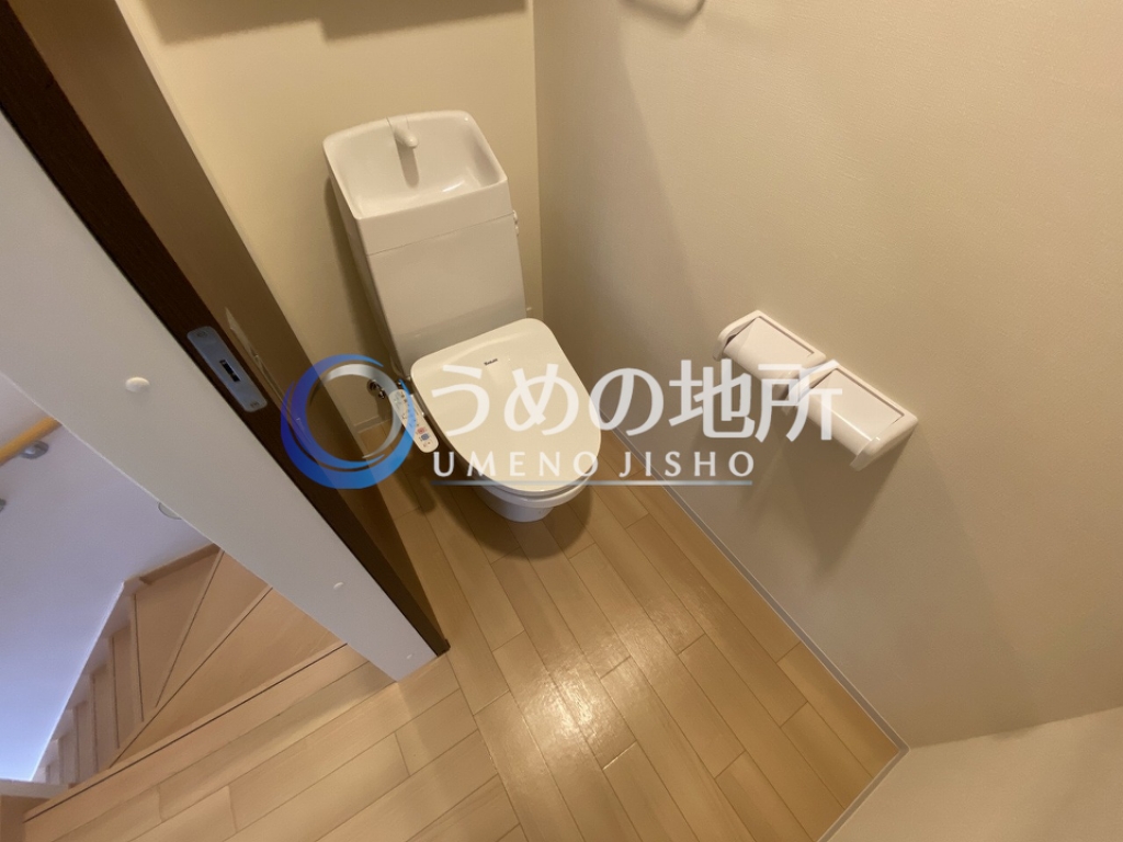 トイレ　トイレ