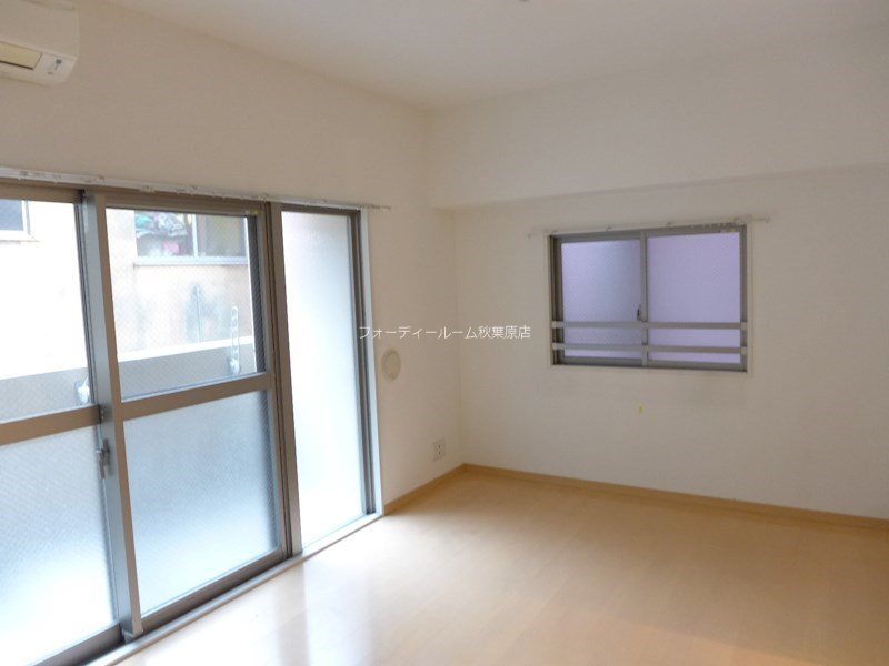 居室・リビング　★《見学予約受付中》当店では契約金がクレジット決済可能です★