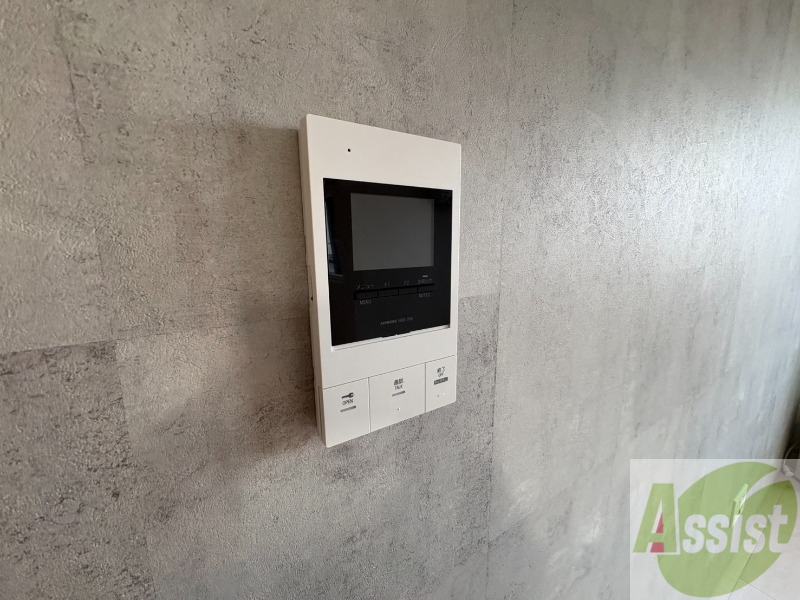 セキュリティ　ＴＶモニター付インターホンです。来客者の顔が見えるので安心！