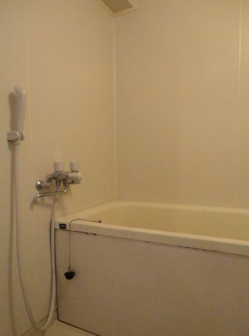 バス・シャワールーム　日々の疲れを癒すお風呂付です
