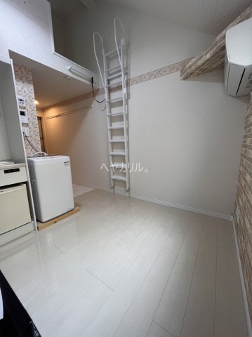 居室・リビング　同シリーズ参考写真