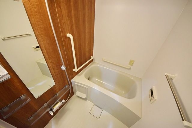 バス・シャワールーム　★退去後のリフォームイメージ★