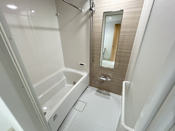 バス・シャワールーム　※別部屋の写真です