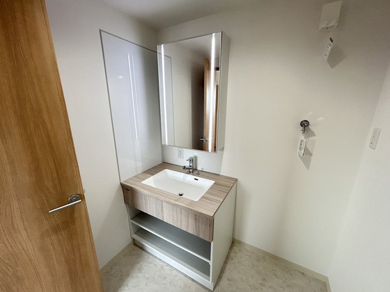 洗面設備　※別部屋の写真です