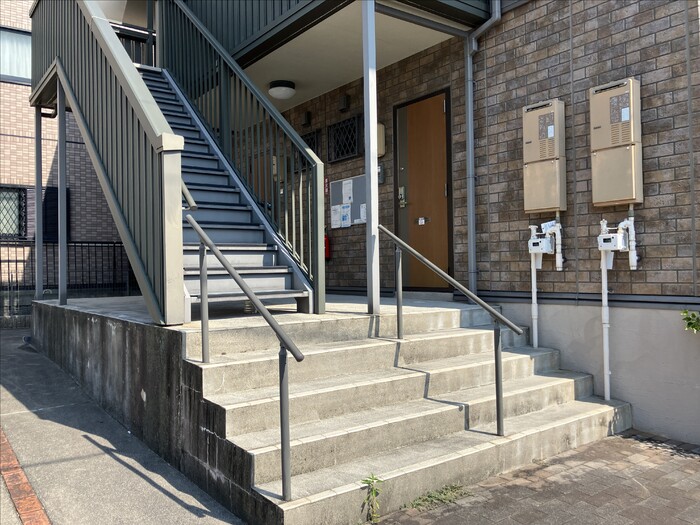 エントランス　毎日通るエントランスはこのようになっています