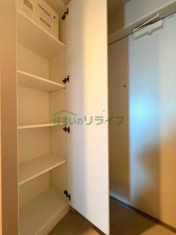 収納　プラウドフラット西早稲田