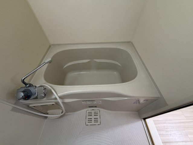 バス・シャワールーム　日々の疲れを癒すお風呂付です