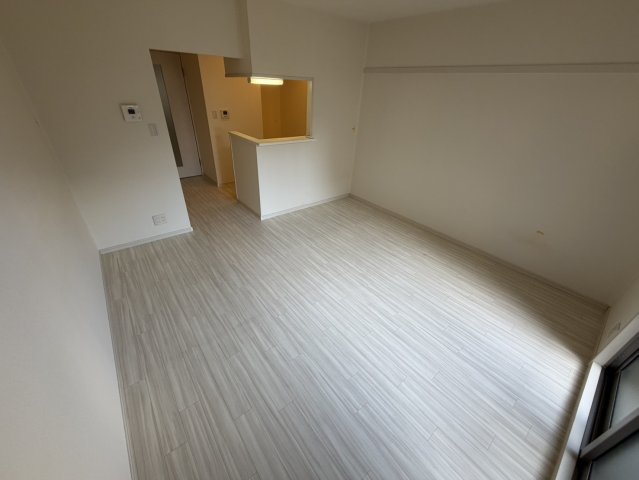 居室・リビング　ゆったりとした居間です