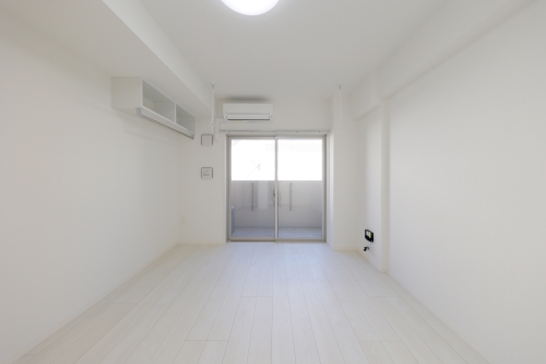 居室・リビング　※別タイプの間取り、現況を優先致します。