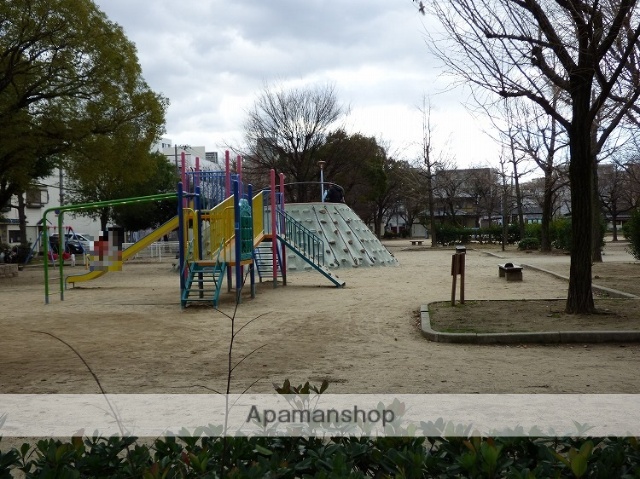 その他　南中本公園（その他）まで305m