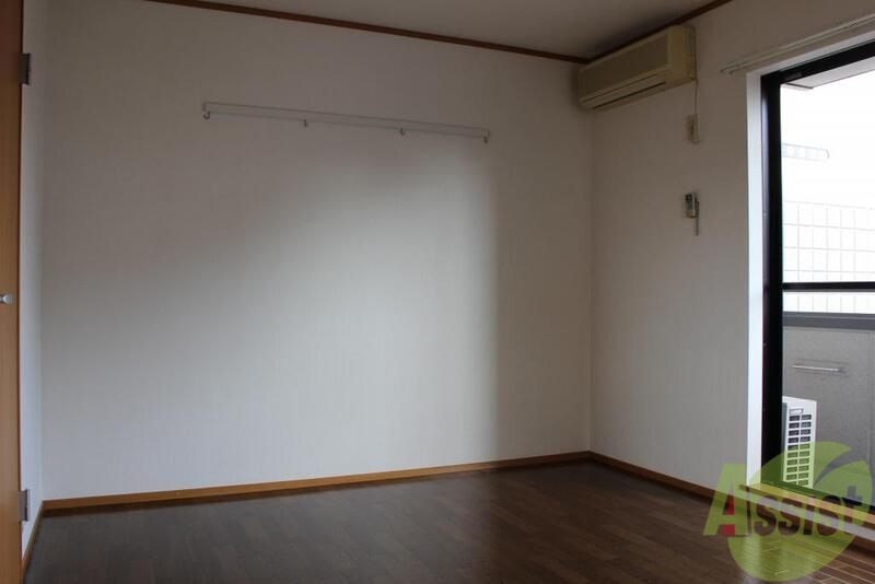 その他部屋・スペース　ゆったり８帖一人暮らしには十分の広さ