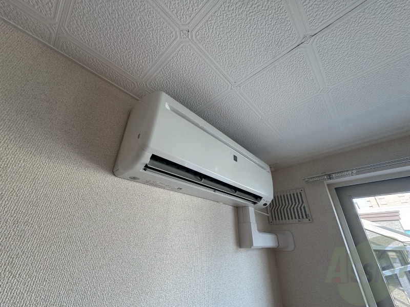 その他設備　エアコンもあり暑い夏もこれで快適ですよ～