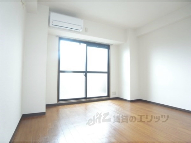 居室・リビング　居室