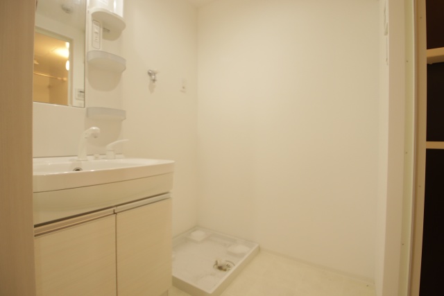 洗面設備　※別室の参考写真の為、現況優先です。