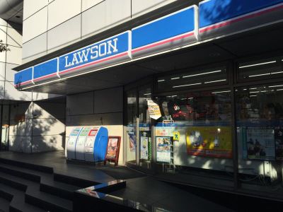 コンビニ　ローソン 柿の木坂店（コンビニ）まで67m