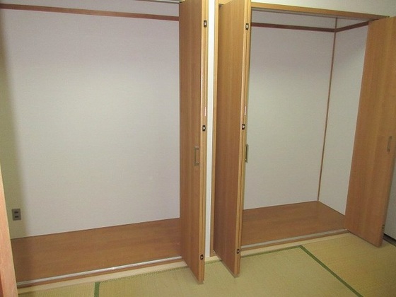 収納　※別部屋の写真です