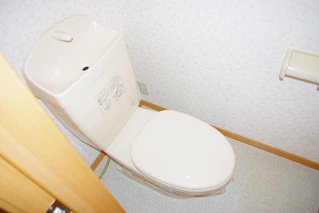 トイレ　トイレもきれいです