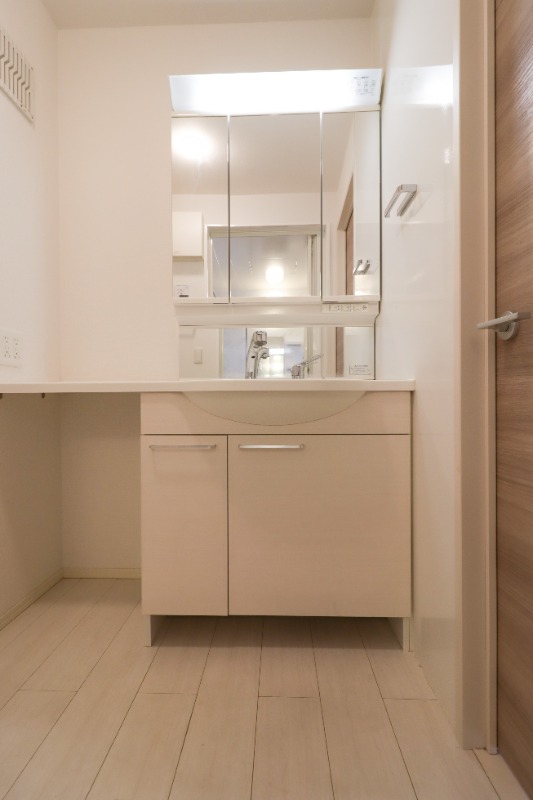 洗面設備　図面と現状に相違がある場合には現状を優先