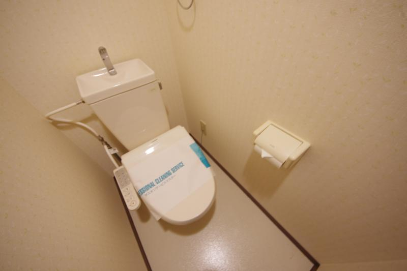 トイレ　清潔感のあるトイレです