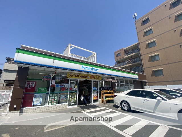 コンビニ　ファミリーマート川口戸塚東店（コンビニ）まで479m